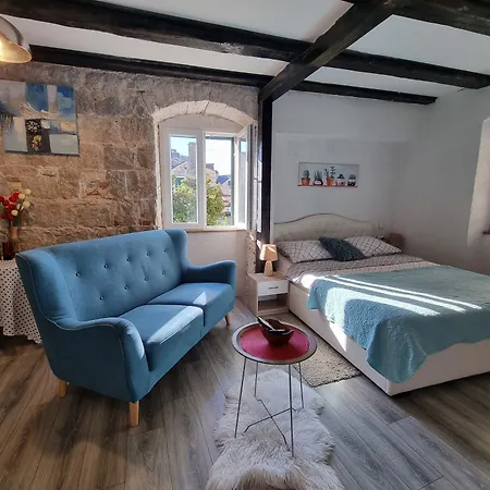 Heritage Trumbic Apartamento *