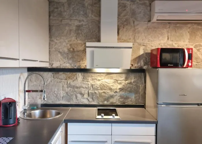 Heritage Trumbic Apartamento *