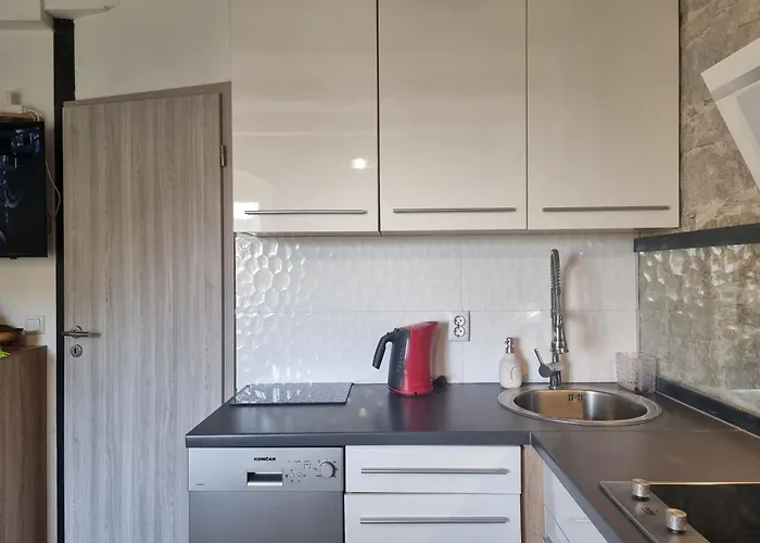 Heritage Trumbic Apartamento *