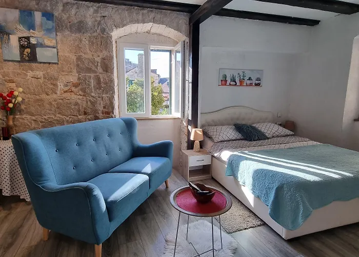 Heritage Trumbic Apartamento *